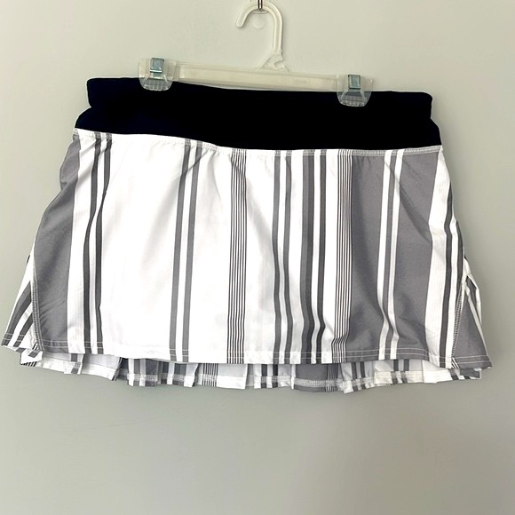 Lululemon Run:Pace Setter Pleated Tennis Skort/Skirt Groovy Striped Gray&White-6 - Picture 6 of 11